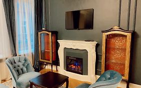 Unique Apartment In Old Town